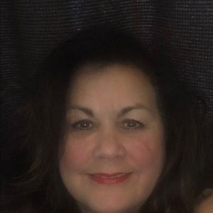 Meet your Posher, Alma